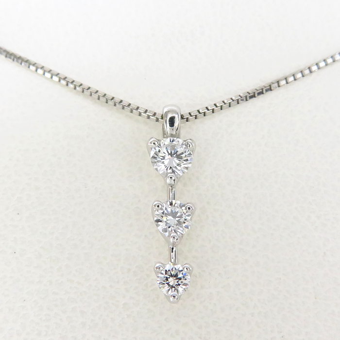 TASAKI/タサキ】 トリロジー ダイヤモンド 計0.23ct ネックレス K18WGホワイトゴールド 18金 2.5g 42cm レデ –  真子質店 PawnShopMAKO