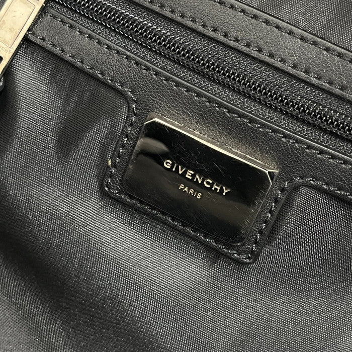 【Givenchy/ジバンシー】 BK5005K02K  バックパック リュック・デイパック ナイロン/レザー 黒 ユニセックス【中古】【真子質店】【GD】




【DMax】
