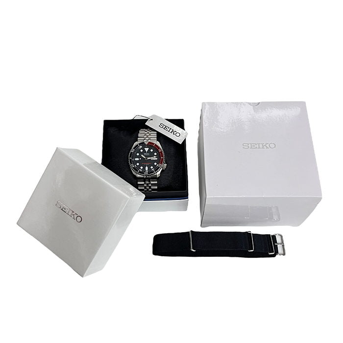 【SEIKO/セイコー】 SKX009J(7S26-0020) ネイビーボーイ ダイバーズ200M 腕時計 ステンレススチール 自動巻き/オートマ 紺文字盤 メンズ
【中古】【真子質店】【GD】




【MaMax】