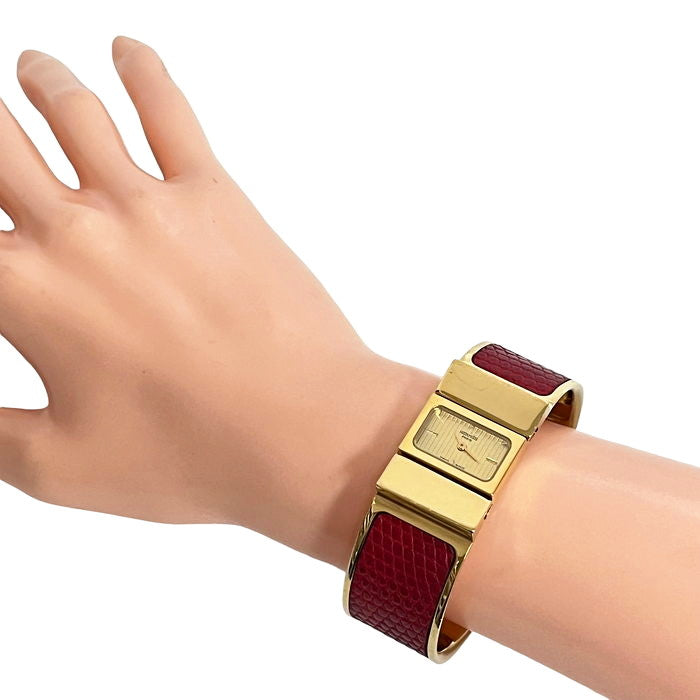 【HERMES/エルメス】 L01.201 ロケ  腕時計 GP/リザード クオーツ 赤 ゴールド文字盤 レディース
【中古】【真子質店】【NN】




【TMiY】
