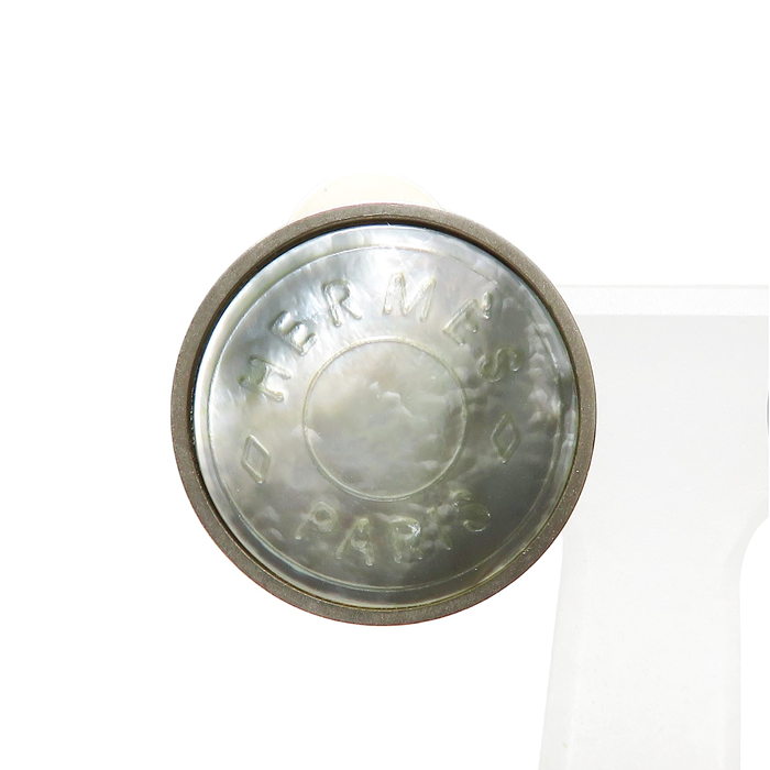 ★★最終特価品【HERMES/エルメス】 ブラックシェル イヤリング セリエ 真鍮 12.2g レディース
【中古】【真子質店】【BL】




【Ixx】