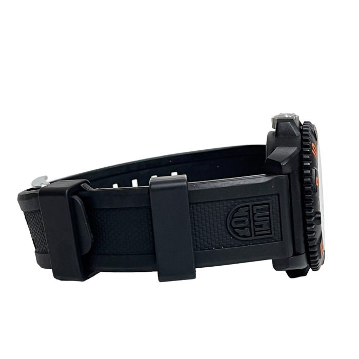 【LUMINOX/ルミノックス】 カラーマークシリーズ 腕時計 ステンレススチール/ラバー/カーボン クオーツ 黒/オレンジ メンズ
【中古】【真子質店】【NN】




【IxD】