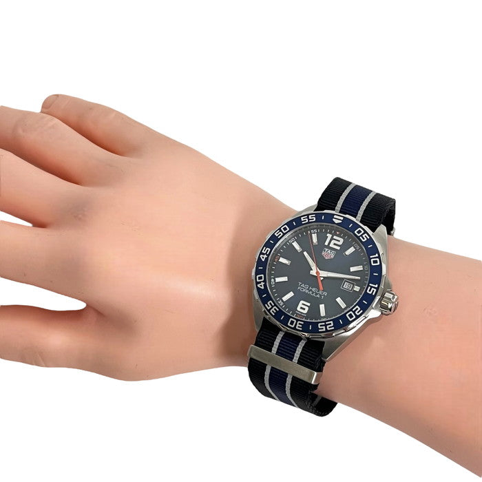 【 稼動品・廃盤 】タグホイヤー メンズ腕時計 フォーミュラ1 青文字盤 黒メンズ