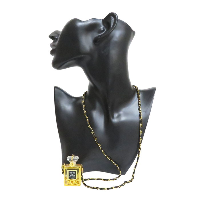 【CHANEL/シャネル】 香水ボトル ロングネックレス   ネックレス GP/レザー 42.9g 76cm レディース
【中古】【真子質店】【GD】




【IMaT】