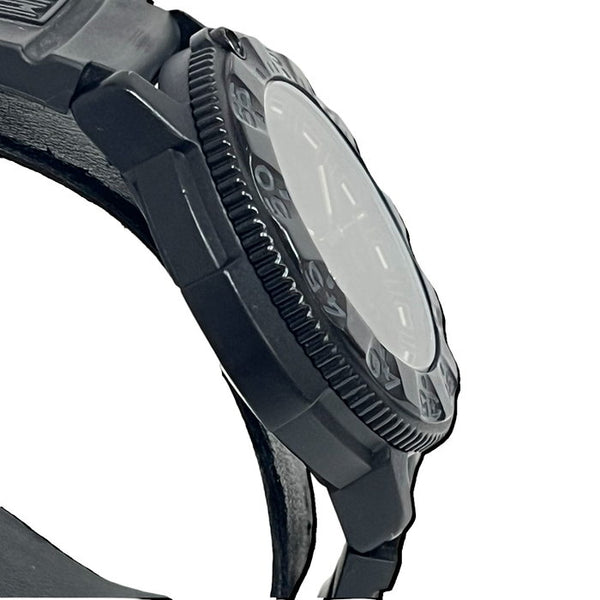 【LUMINOX/ルミノックス】 3000/3900 腕時計 カーボン/ラバー クオーツ 黒文字盤 メンズ
【中古】【真子質店】【NN】




【KK】
