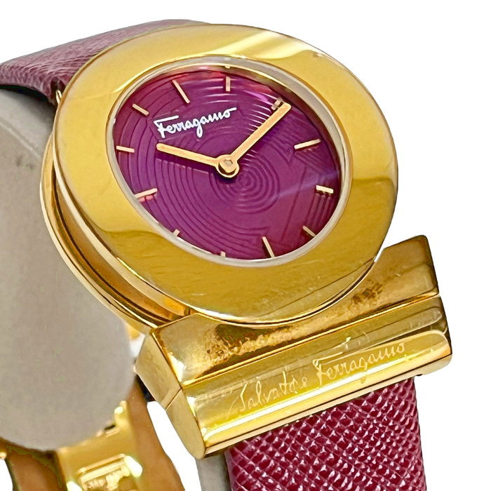 Salvatore Ferragamo/サルヴァトーレフェラガモ】 F56 ラウンド
