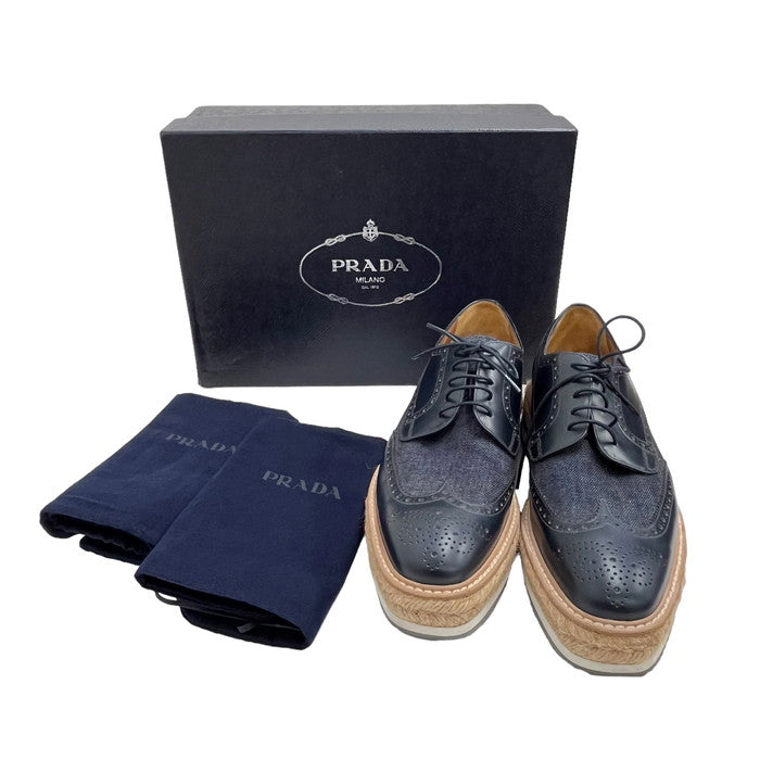 良品 PRADA レザーシューズ ロゴプレート 茶色 ウイングチップ 