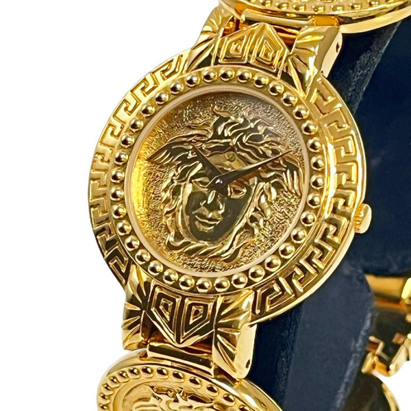 【Gianni Versace/ジャンニ・ヴェルサーチ】 7008002 メデューサコインウォッチ 腕時計 GP クオーツ ゴールド文字盤 –  真子質店 PawnShopMAKO