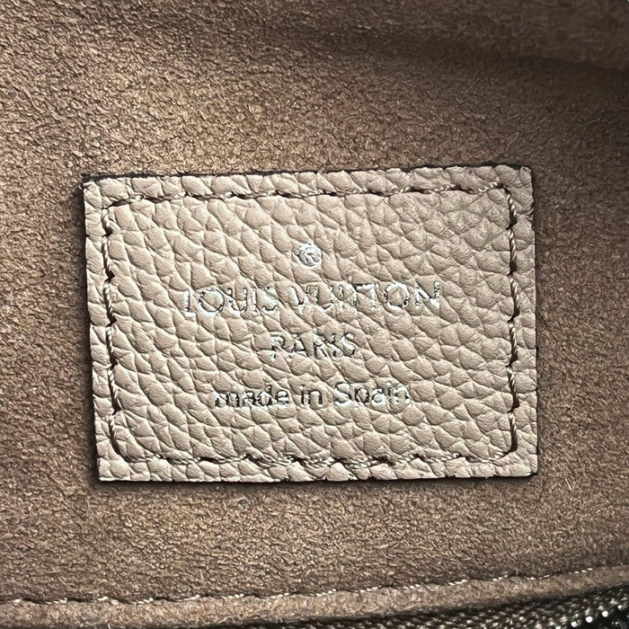 LOUIS VUITTON/ルイ・ヴィトン】 ボーヴル・ホーボー モノグラム