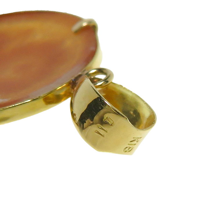 最終特価品 シェルカメオ クローバーモチーフ シェル ルビー 0.11ct 